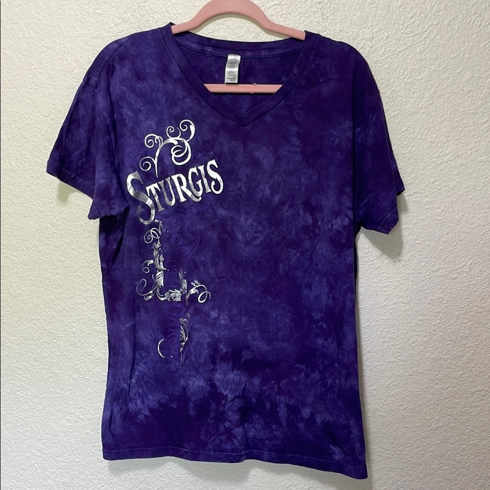 Sturgis Purple Tie Dye Women's V-Neck Top. Very Good Condition. Size L.